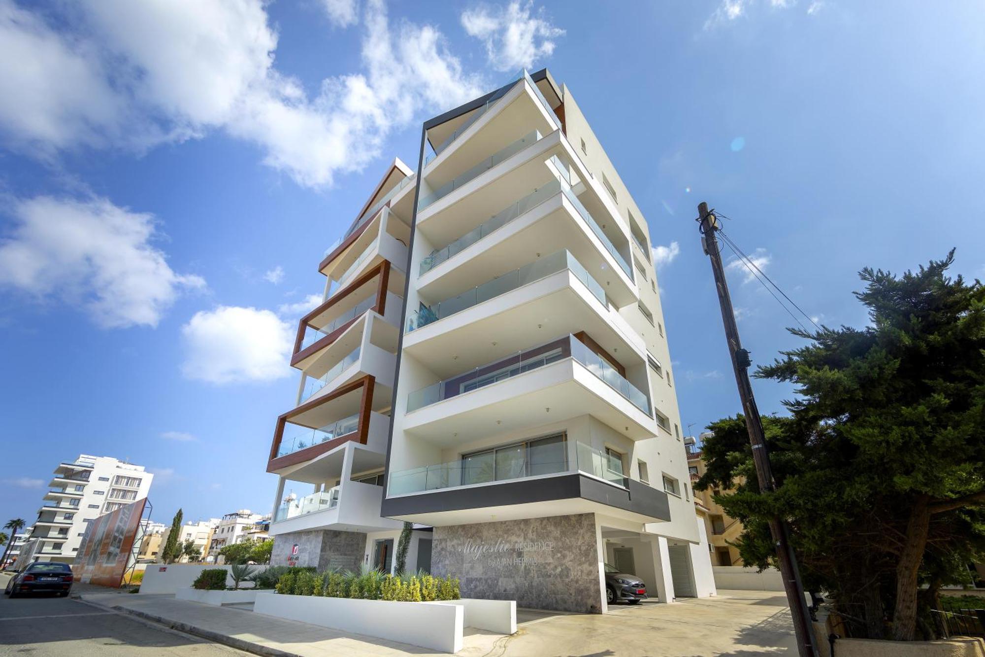 Majestic Sunset Salt Lake Views 300M From Beach Lárnaca Exterior foto
