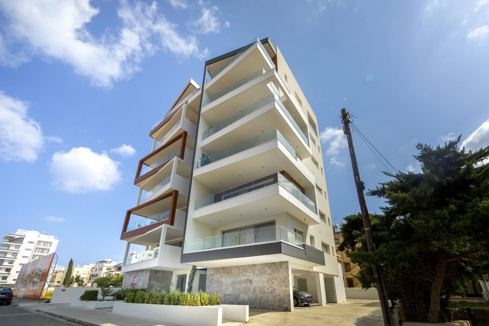 Majestic Sunset Salt Lake Views 300M From Beach Lárnaca Exterior foto